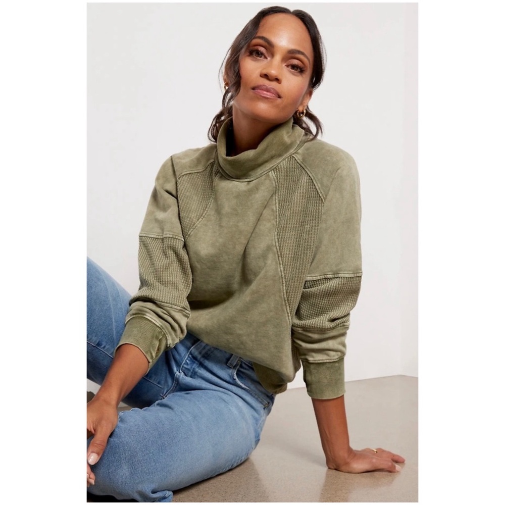 Evereve Women’s Sz S Green Pullover Sweatshirt Casandra Waffle Knit